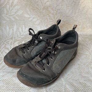 Chaco women’s 11  Gray Casual Shoes